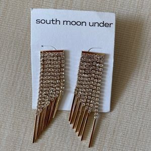 Gold Diamond dangle earrings